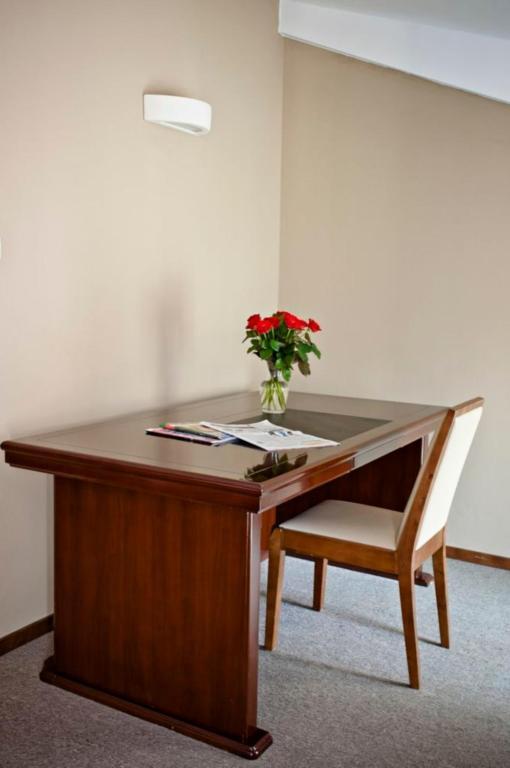 Hotel Borowina Konstancin-Jeziorna Ngoại thất bức ảnh